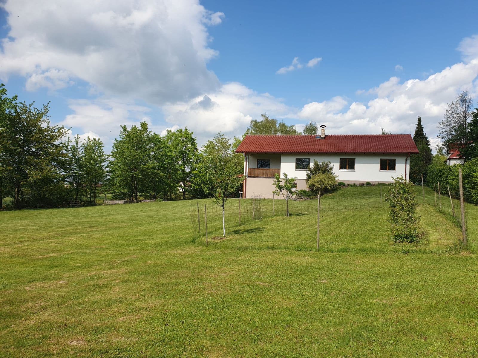 Pronájem domu 160 m², pozemek 5.000 m², Vyšní Lhoty, Moravskoslezský kraj Pronájem domu 160 m², pozemek 5.000 m², Vyšní Lhoty, Moravskoslezský kraj
