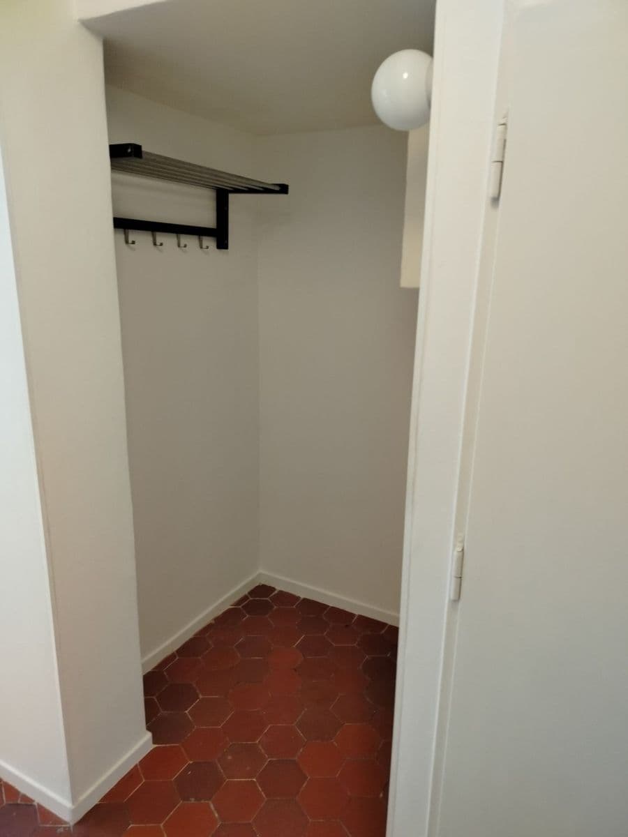 Pronájem bytu 2+kk 44 m², Ve Střešovičkách, Praha, Praha Pronájem bytu 2+kk 44 m², Ve Střešovičkách, Praha, Praha
