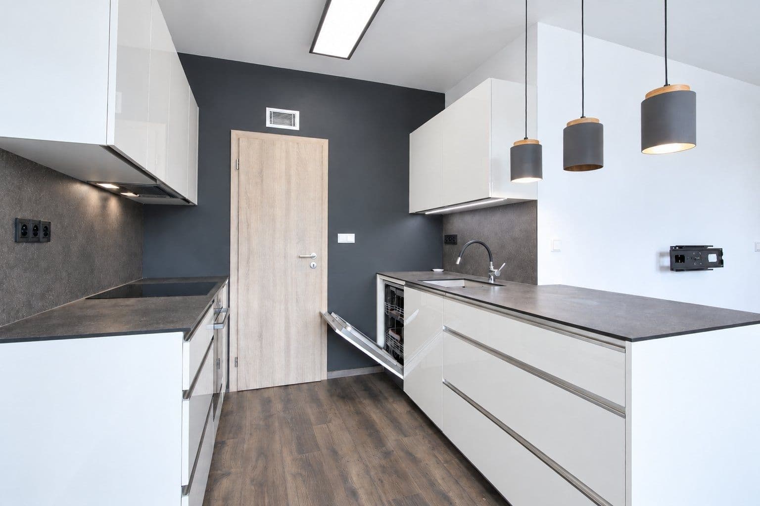 Pronájem bytu 3+kk 70 m², Fojtova, Praha, Praha Pronájem bytu 3+kk 70 m², Fojtova, Praha, Praha