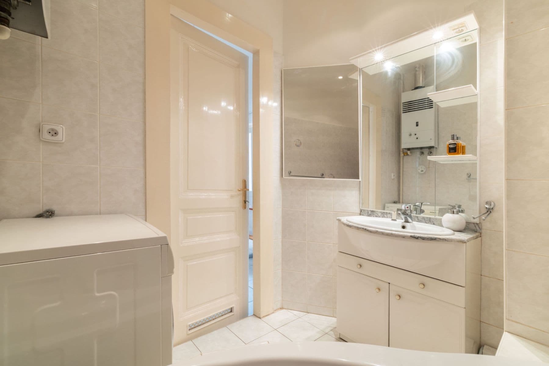 Prodej bytu 2+1 80 m², Chodská, Praha, Praha Prodej bytu 2+1 80 m², Chodská, Praha, Praha