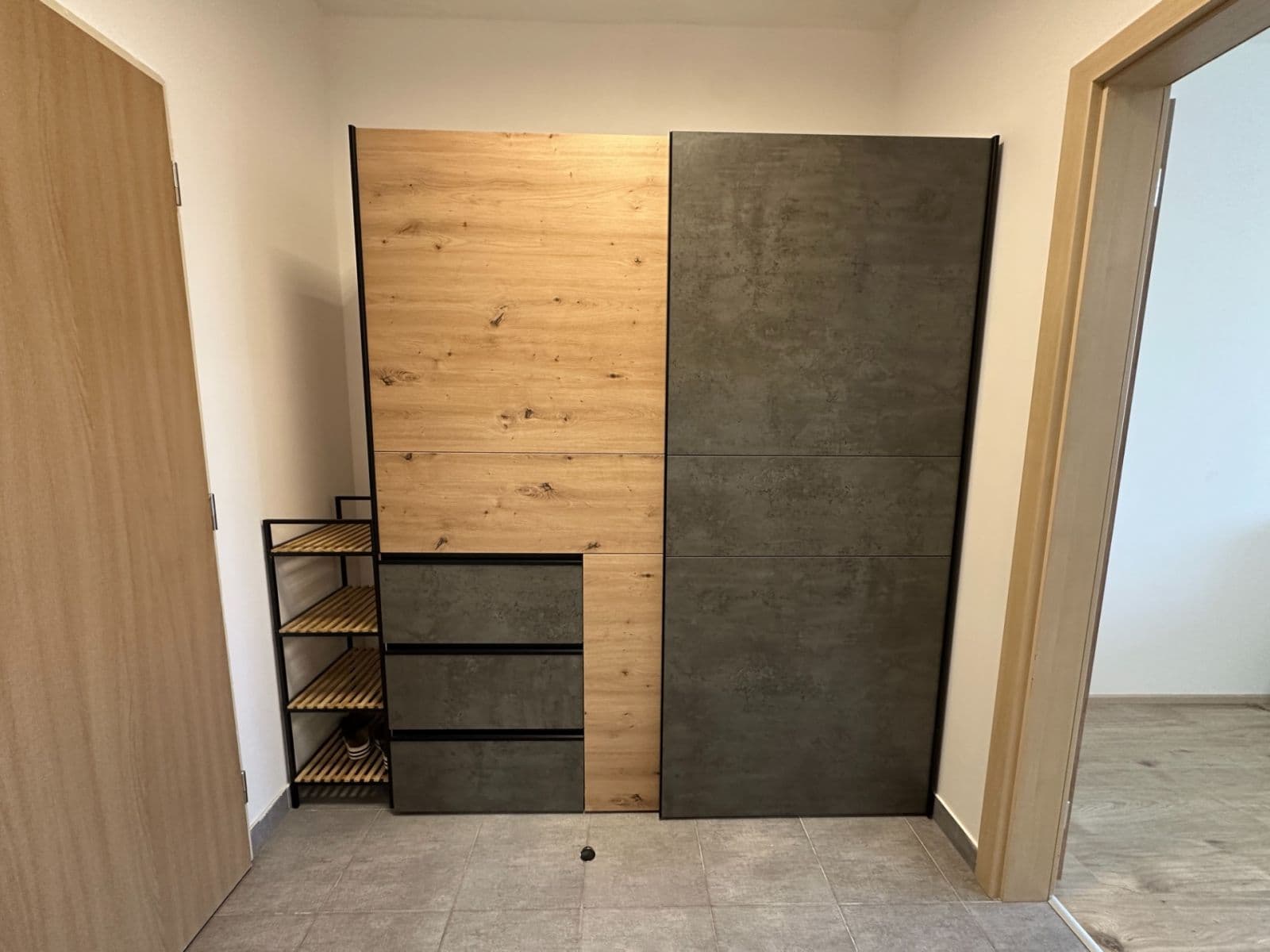 Prodej bytu 1+kk 34 m², Jaroslava Holečka, Kladno, Středočeský kraj Prodej bytu 1+kk 34 m², Jaroslava Holečka, Kladno, Středočeský kraj