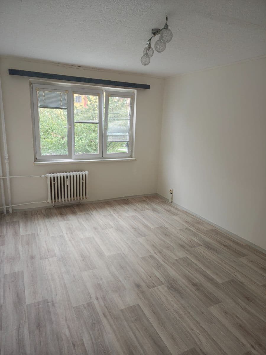 Pronájem bytu 2+1 53 m², Cihlářská, Chomutov, Ústecký kraj Pronájem bytu 2+1 53 m², Cihlářská, Chomutov, Ústecký kraj