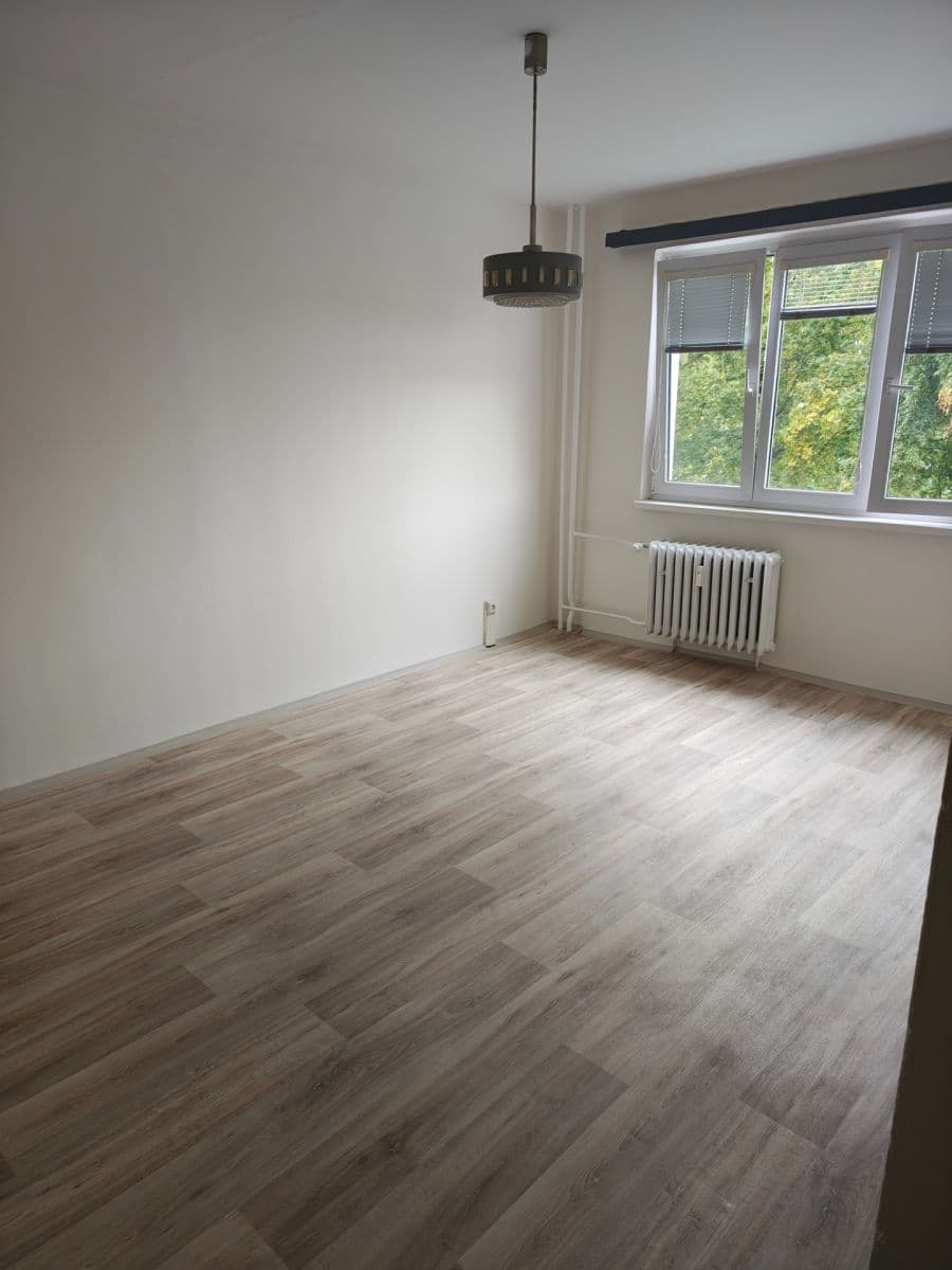 Pronájem bytu 2+1 53 m², Cihlářská, Chomutov, Ústecký kraj Pronájem bytu 2+1 53 m², Cihlářská, Chomutov, Ústecký kraj