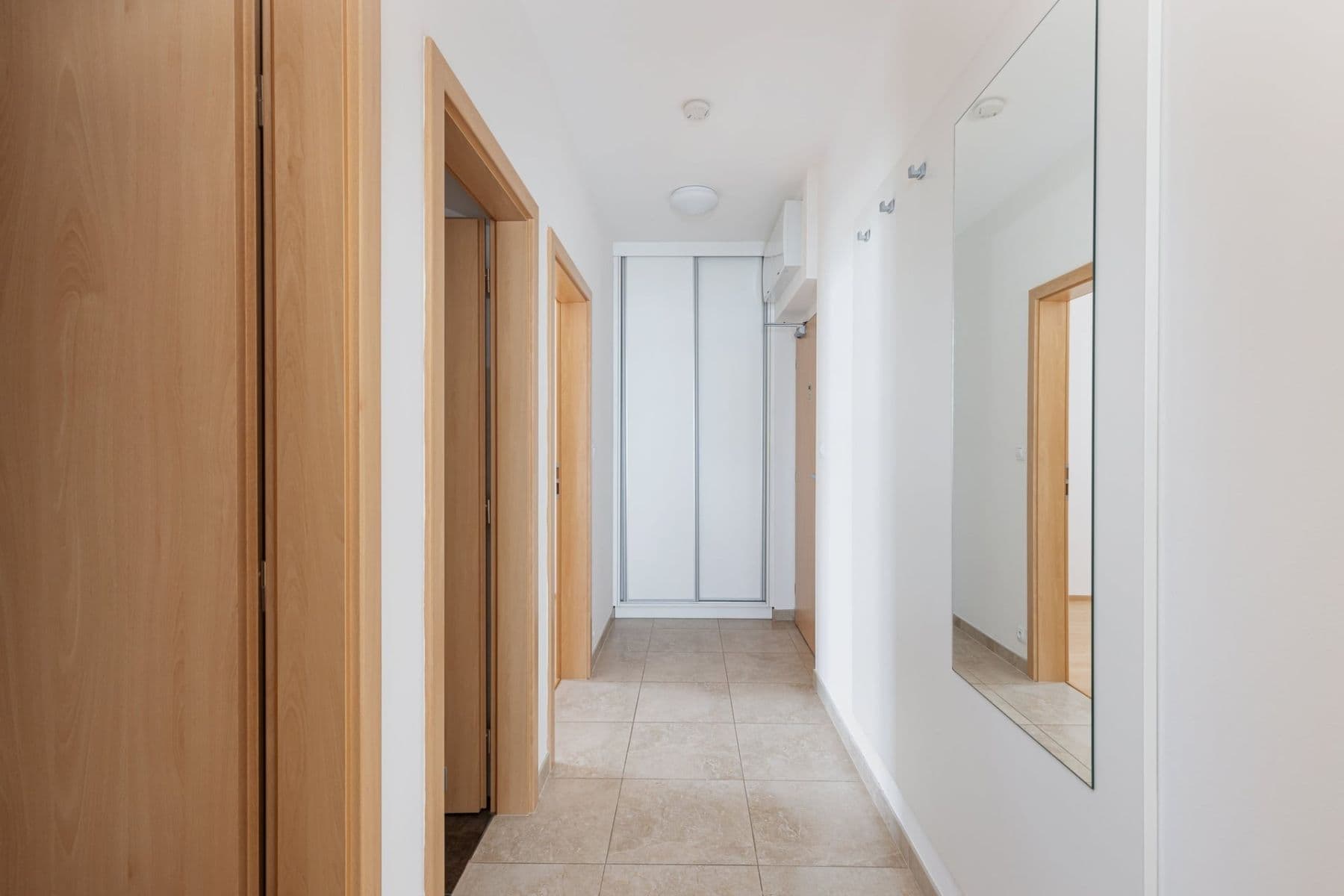 Pronájem bytu 2+kk 57 m², U Slovanky, Praha, Praha Pronájem bytu 2+kk 57 m², U Slovanky, Praha, Praha