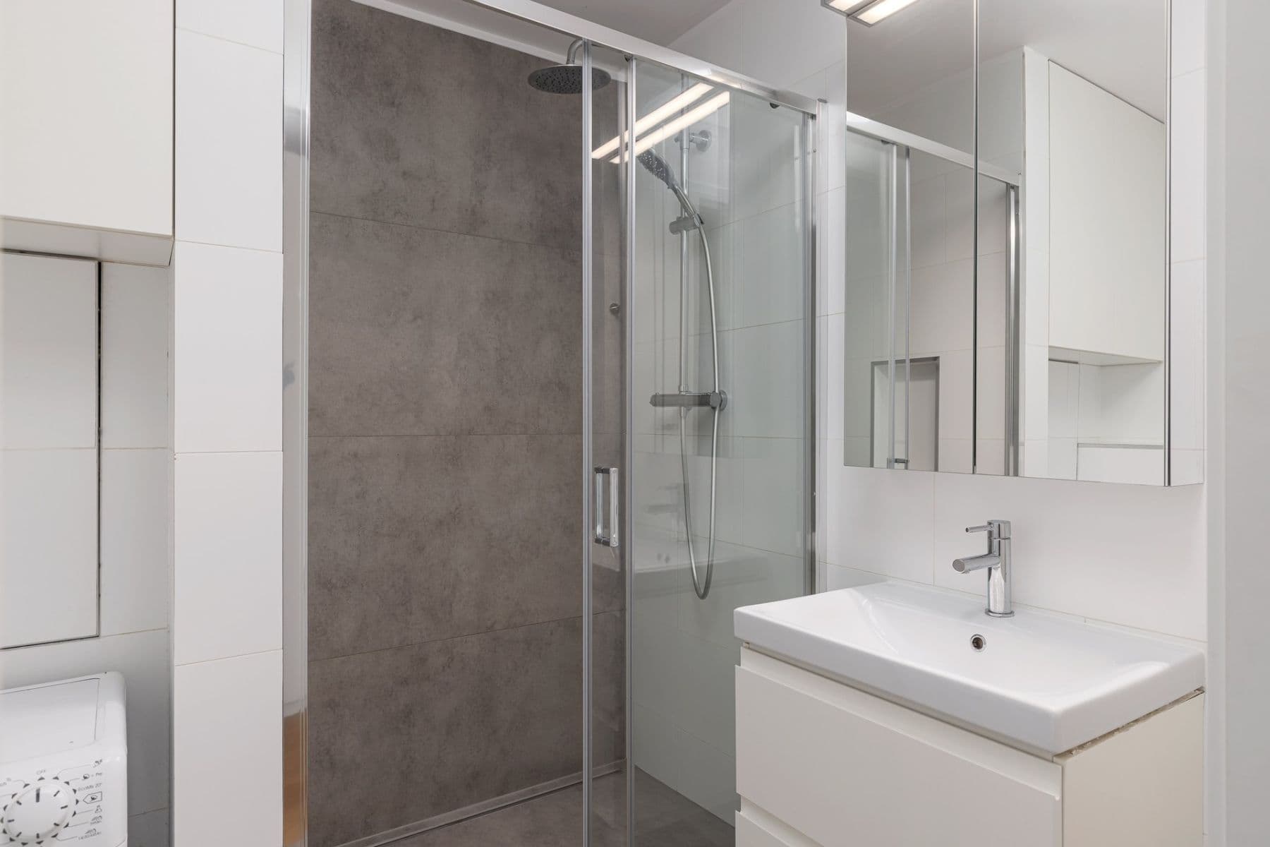 Pronájem bytu 2+kk 43 m², Ohradní, Praha, Praha Pronájem bytu 2+kk 43 m², Ohradní, Praha, Praha