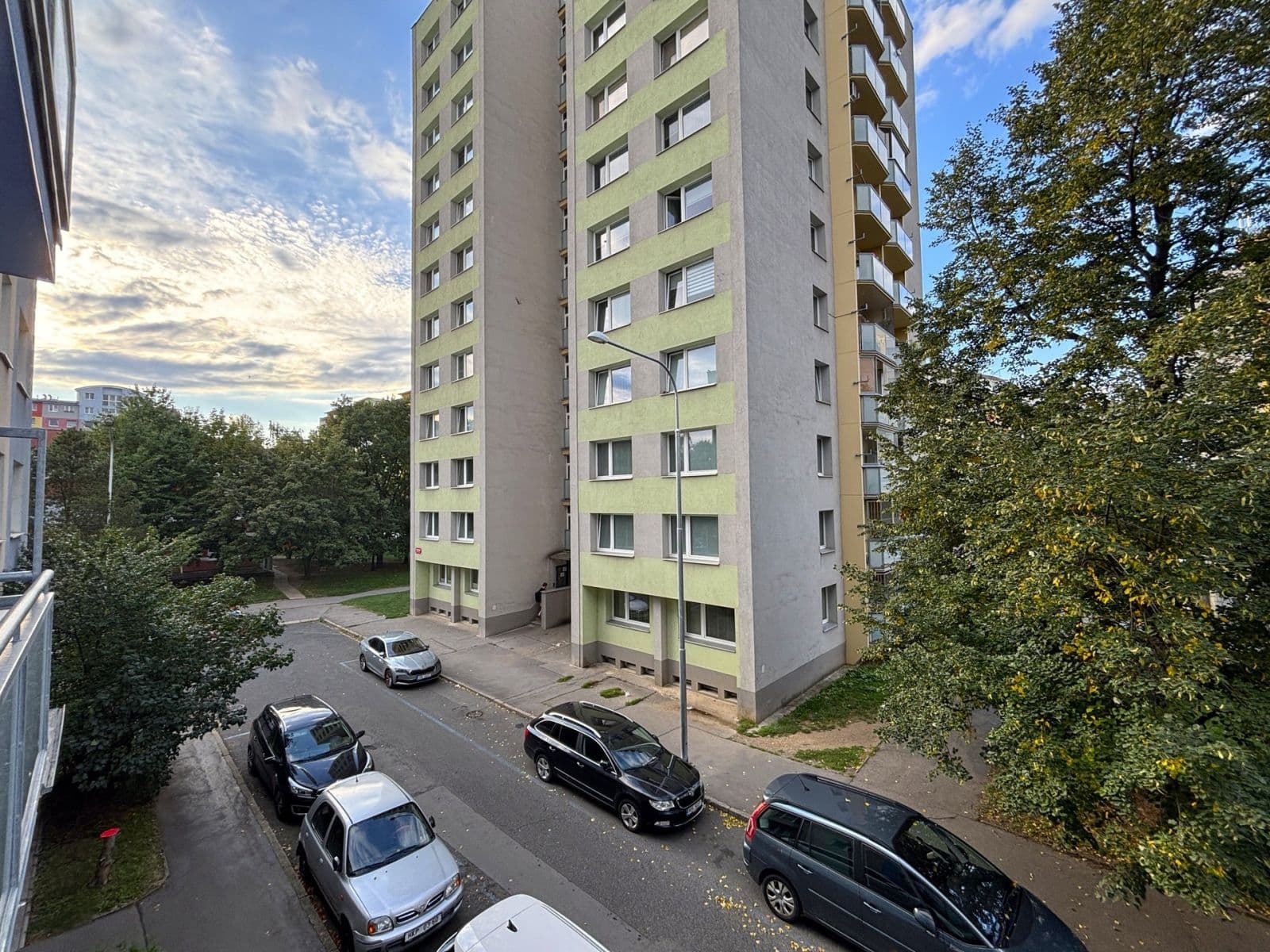 Pronájem bytu 2+1 53 m², Frýdecká, Praha, Praha Pronájem bytu 2+1 53 m², Frýdecká, Praha, Praha