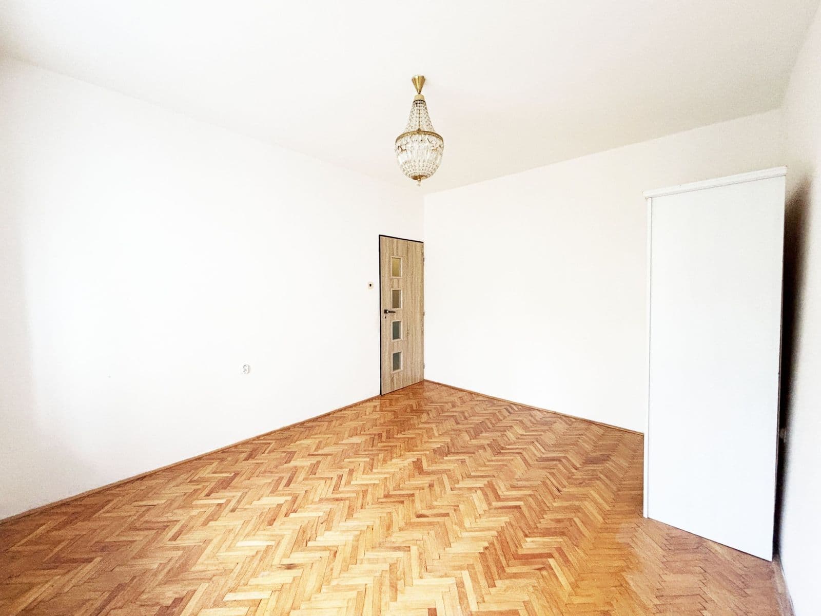 Pronájem bytu 2+1 53 m², Frýdecká, Praha, Praha Pronájem bytu 2+1 53 m², Frýdecká, Praha, Praha