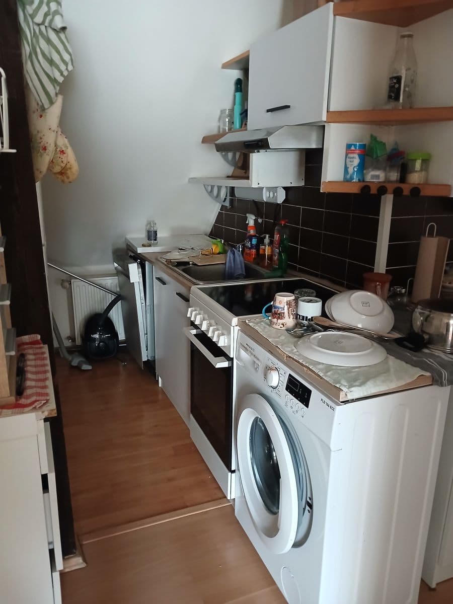 Pronájem bytu 96 m², Včelařská, Praha, Praha Pronájem bytu 96 m², Včelařská, Praha, Praha