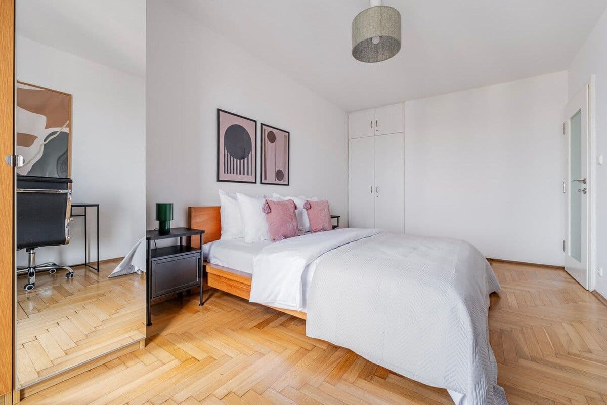Pronájem bytu 90 m², Vinohradská, Praha, Praha Pronájem bytu 90 m², Vinohradská, Praha, Praha