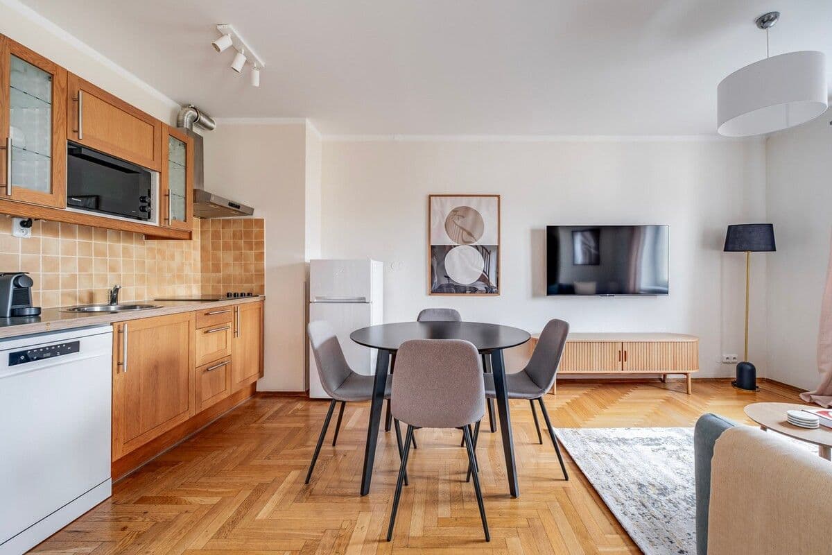 Pronájem bytu 90 m², Vinohradská, Praha, Praha Pronájem bytu 90 m², Vinohradská, Praha, Praha