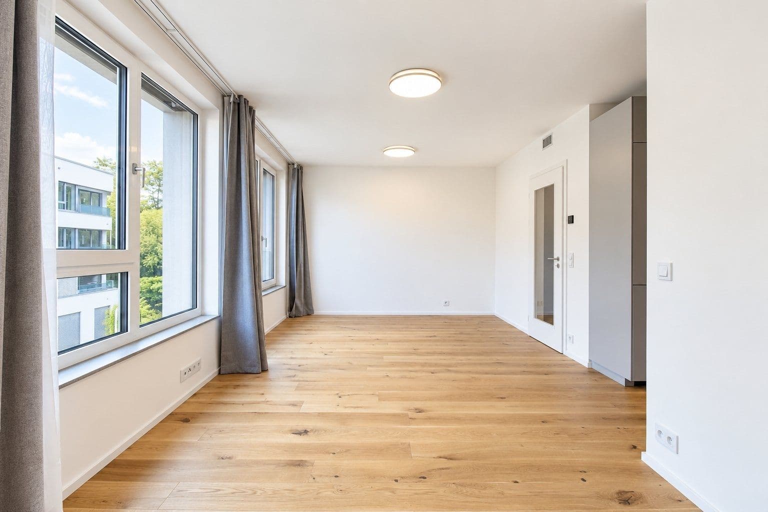 Pronájem bytu 1+kk 36 m², U Komína, Praha, Praha Pronájem bytu 1+kk 36 m², U Komína, Praha, Praha