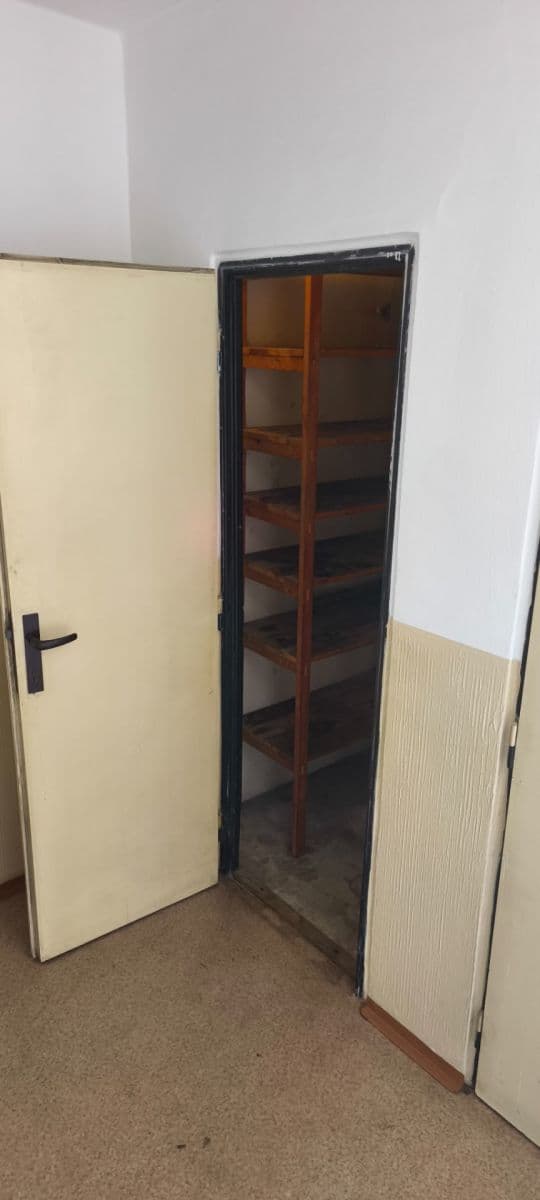 Prodej bytu 2+1 63 m², Ladova, Ústí nad Labem, Ústecký kraj Prodej bytu 2+1 63 m², Ladova, Ústí nad Labem, Ústecký kraj