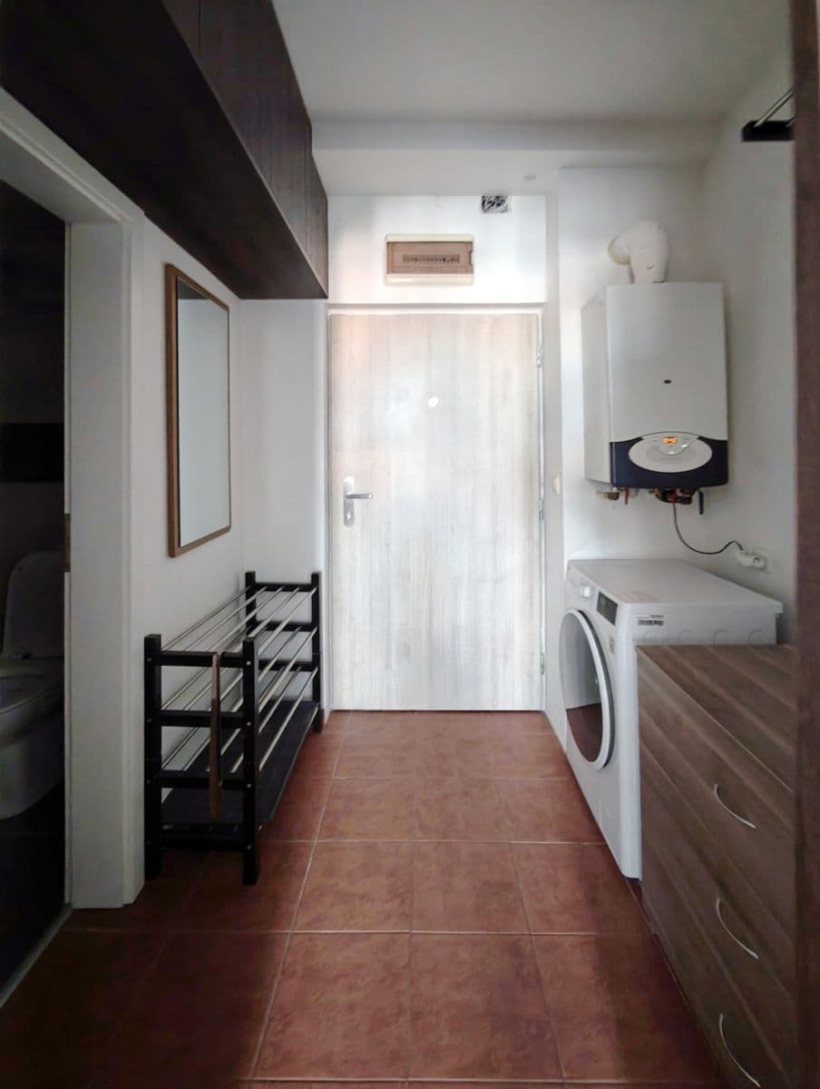 Pronájem bytu 2+1 58 m², Lotyšská, Praha, Praha Pronájem bytu 2+1 58 m², Lotyšská, Praha, Praha