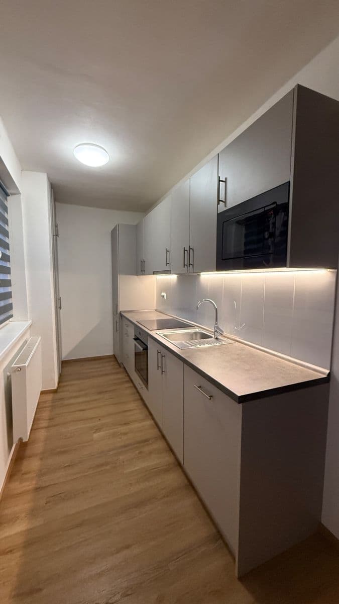 Pronájem bytu 2+1 59 m², Bohutín, Středočeský kraj Pronájem bytu 2+1 59 m², Bohutín, Středočeský kraj