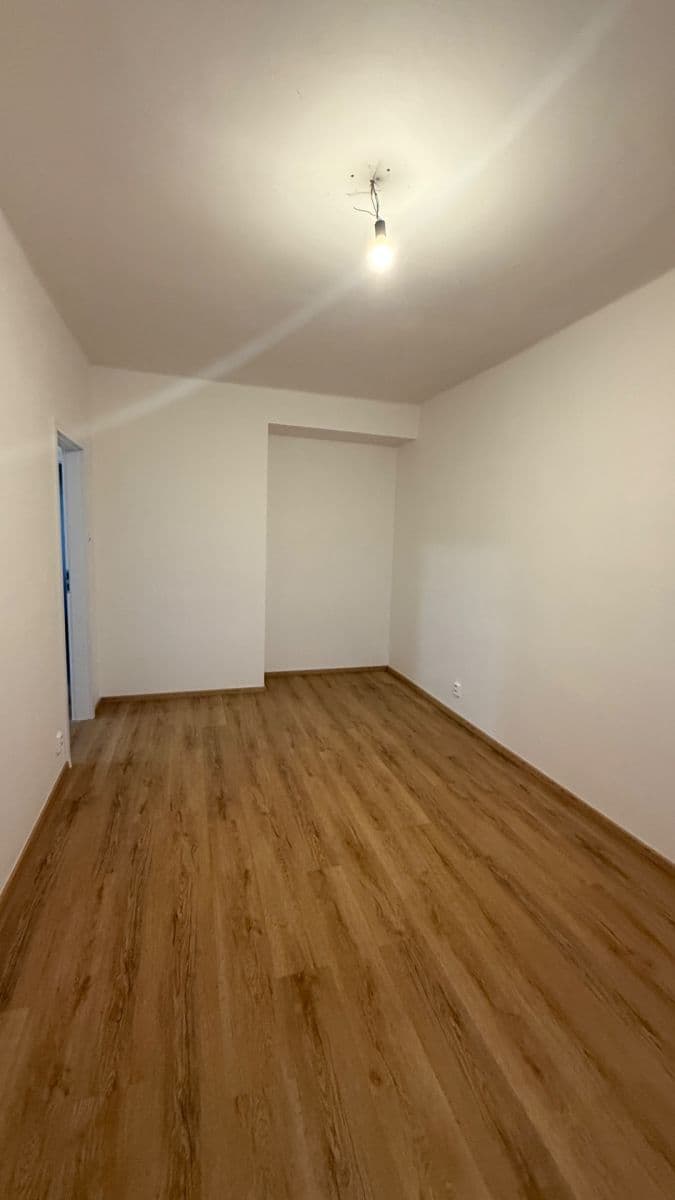 Pronájem bytu 2+1 59 m², Bohutín, Středočeský kraj Pronájem bytu 2+1 59 m², Bohutín, Středočeský kraj
