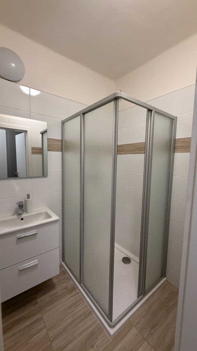 Pronájem bytu 2+1 59 m², Bohutín, Středočeský kraj Pronájem bytu 2+1 59 m², Bohutín, Středočeský kraj