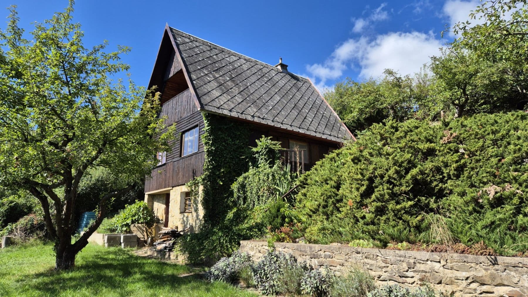 Prodej chaty, chalupy 50 m², pozemek 368 m², Lichoceves, Středočeský kraj Prodej chaty, chalupy 50 m², pozemek 368 m², Lichoceves, Středočeský kraj