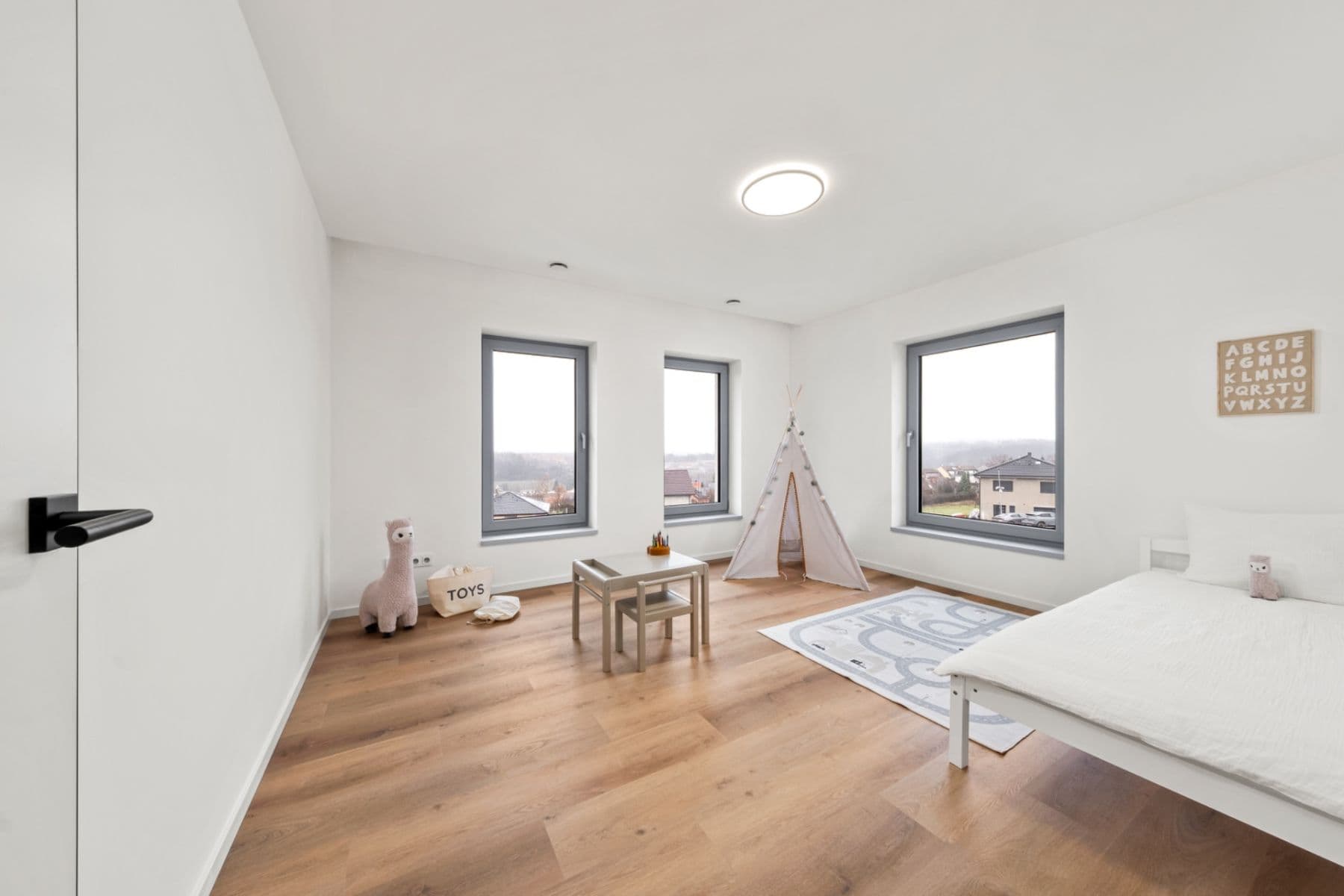 Prodej domu 170 m², pozemek 500 m², Zdeňka Hermana, Libušín, Středočeský kraj Prodej domu 170 m², pozemek 500 m², Zdeňka Hermana, Libušín, Středočeský kraj