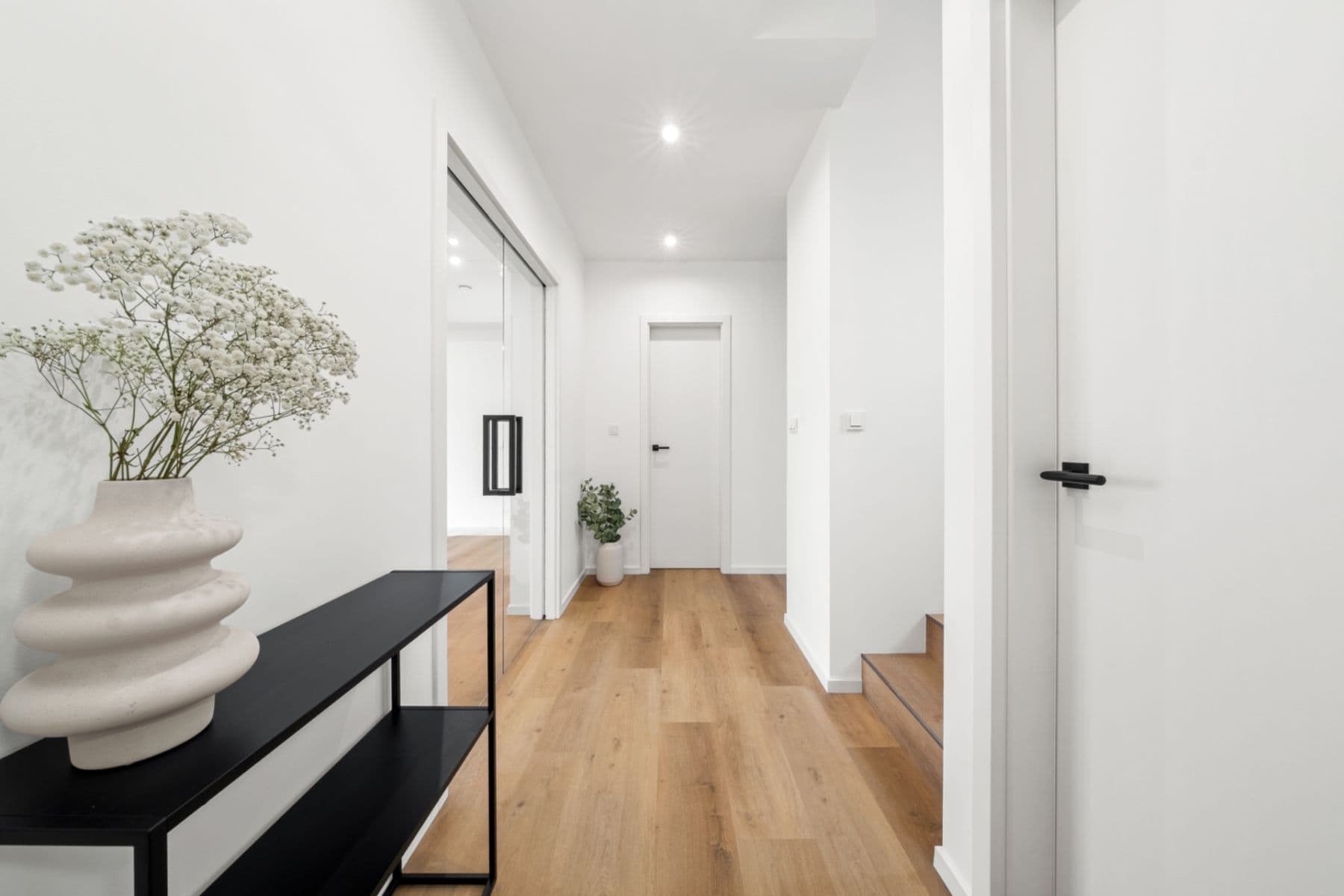 Prodej domu 170 m², pozemek 500 m², Zdeňka Hermana, Libušín, Středočeský kraj Prodej domu 170 m², pozemek 500 m², Zdeňka Hermana, Libušín, Středočeský kraj
