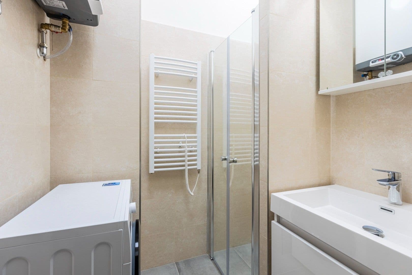 Pronájem bytu 2+1 50 m², Jivenská, Praha, Praha Pronájem bytu 2+1 50 m², Jivenská, Praha, Praha