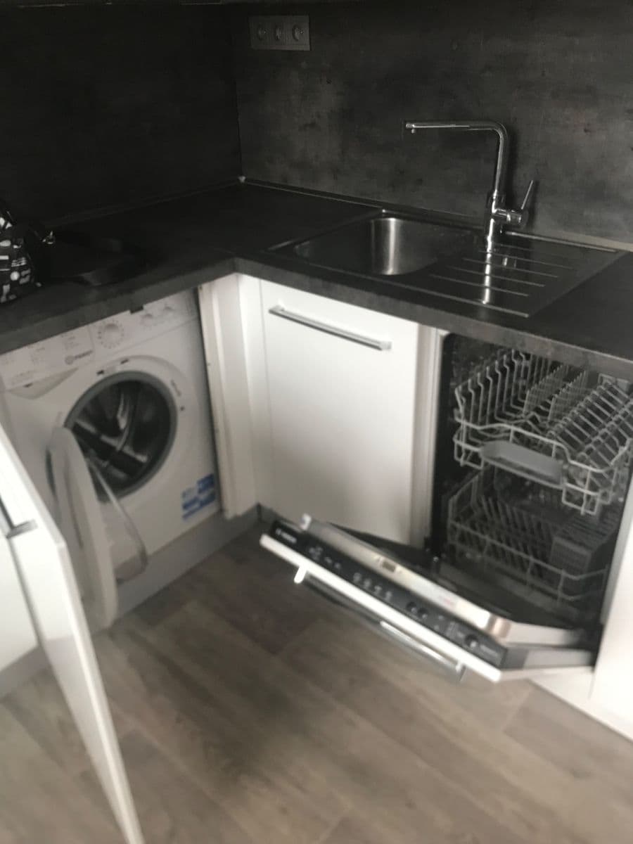 Pronájem bytu 2+1 45 m², Okružní, Zlín, Zlínský kraj Pronájem bytu 2+1 45 m², Okružní, Zlín, Zlínský kraj