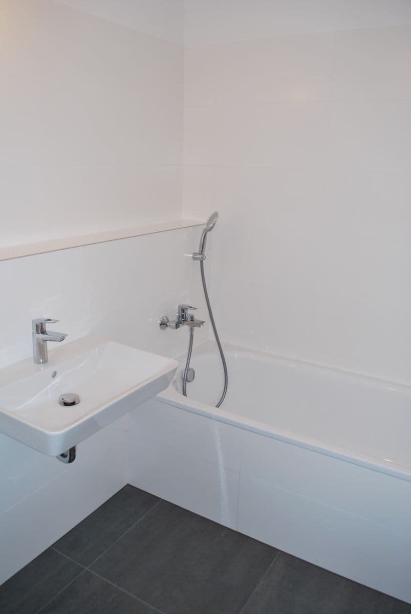 Pronájem bytu 3+kk 77 m², Za Pískovnou, Praha, Praha Pronájem bytu 3+kk 77 m², Za Pískovnou, Praha, Praha