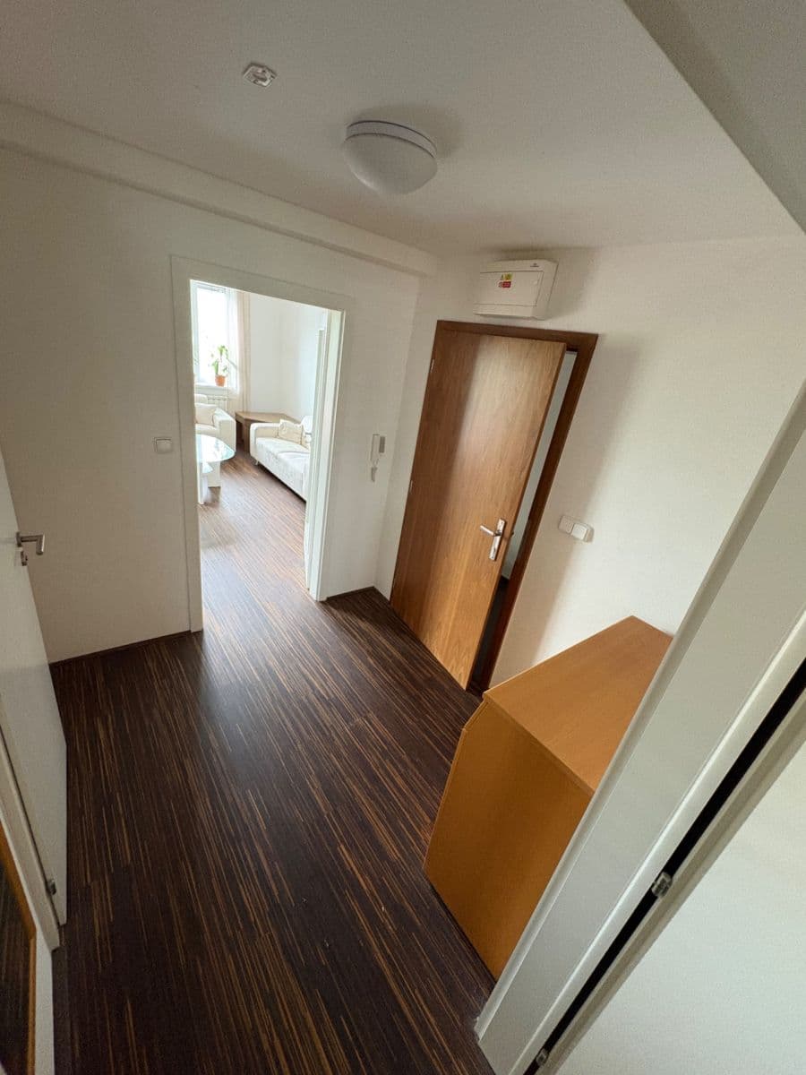 Pronájem bytu 2+kk 53 m², Bučovická, Slavkov u Brna, Jihomoravský kraj Pronájem bytu 2+kk 53 m², Bučovická, Slavkov u Brna, Jihomoravský kraj