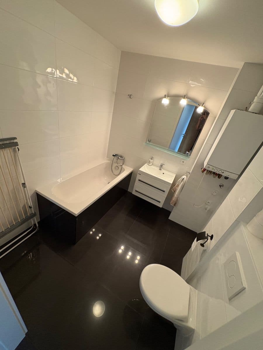 Pronájem bytu 2+kk 53 m², Bučovická, Slavkov u Brna, Jihomoravský kraj Pronájem bytu 2+kk 53 m², Bučovická, Slavkov u Brna, Jihomoravský kraj