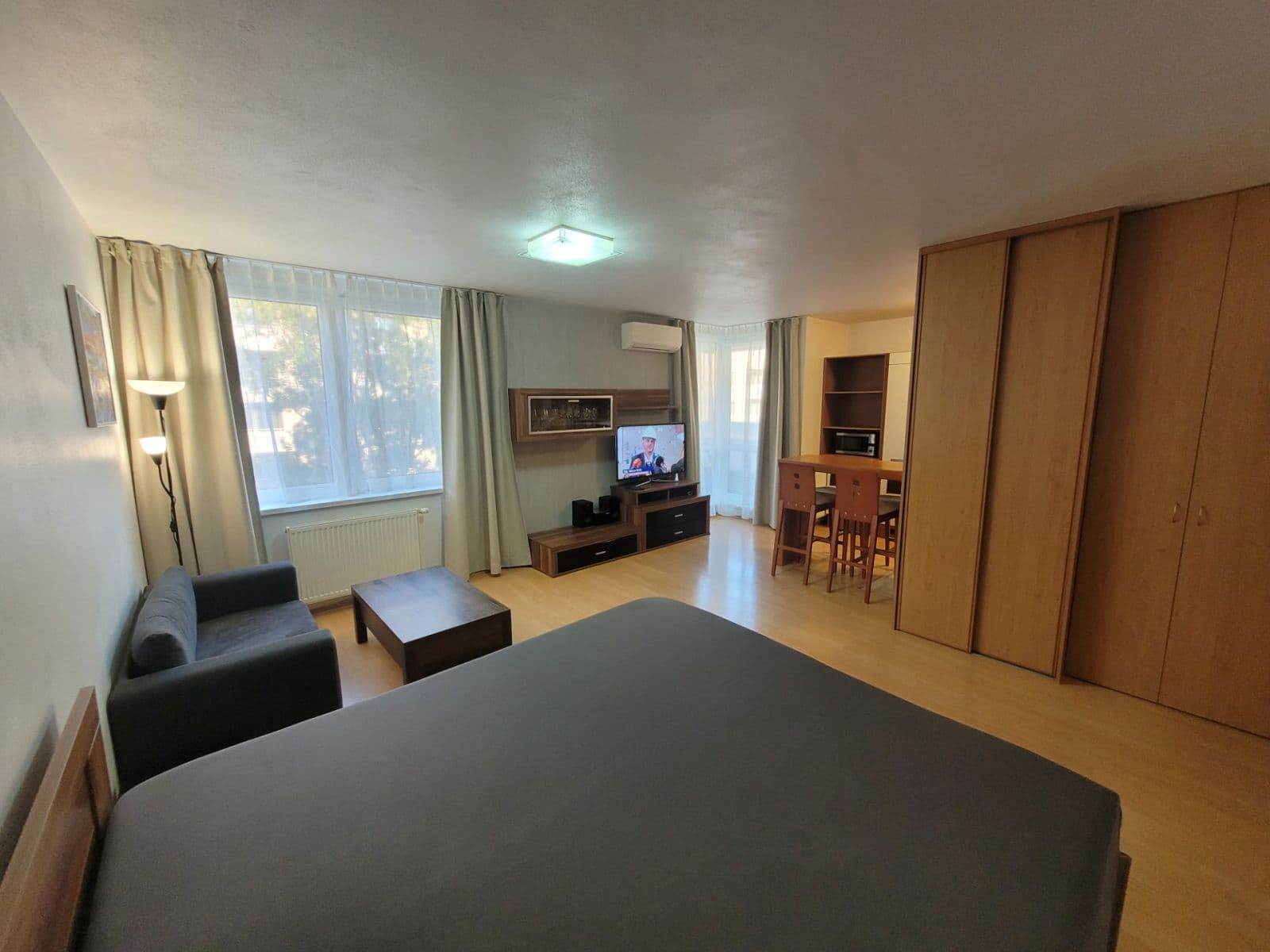 Pronájem bytu 1+1 42 m², Galvaniho, Ružinov, Bratislavský kraj Pronájem bytu 1+1 42 m², Galvaniho, Ružinov, Bratislavský kraj