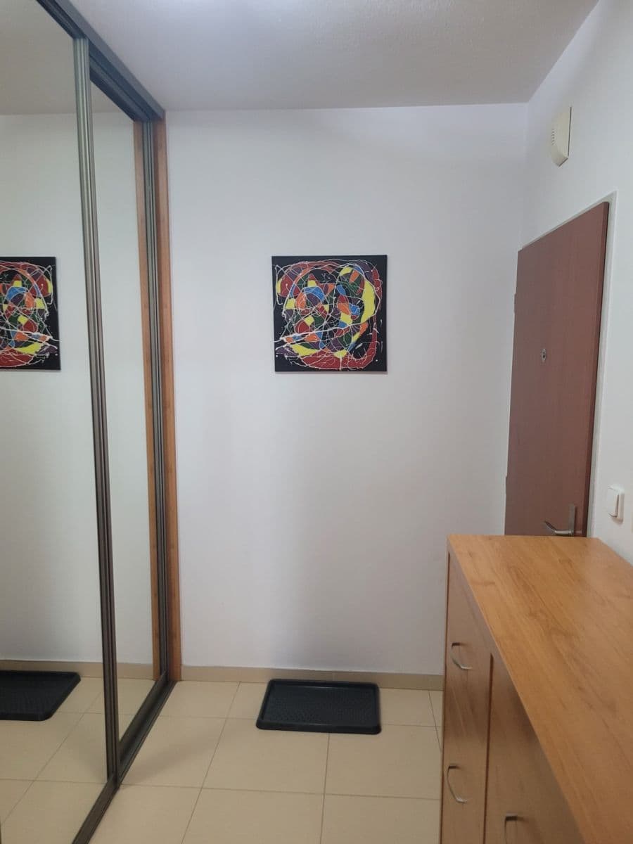 Pronájem bytu 1+1 42 m², Galvaniho, Ružinov, Bratislavský kraj Pronájem bytu 1+1 42 m², Galvaniho, Ružinov, Bratislavský kraj