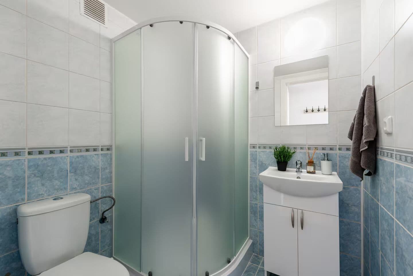 Pronájem bytu 1+kk 18 m², Sokolovská, Praha, Praha Pronájem bytu 1+kk 18 m², Sokolovská, Praha, Praha