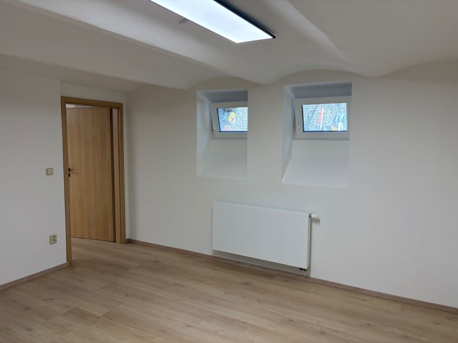 Pronájem bytu 3+kk 73 m², Husova, Poděbrady, Středočeský kraj Pronájem bytu 3+kk 73 m², Husova, Poděbrady, Středočeský kraj
