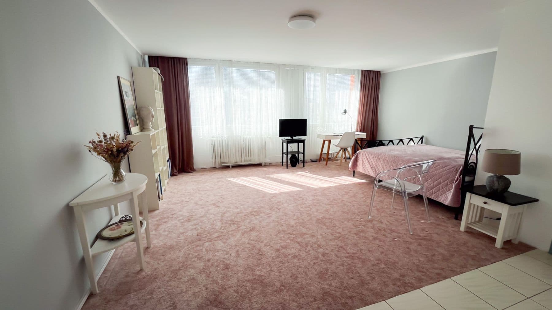 Pronájem bytu 1+kk 43 m², Zelenohorská, Praha, Praha Pronájem bytu 1+kk 43 m², Zelenohorská, Praha, Praha