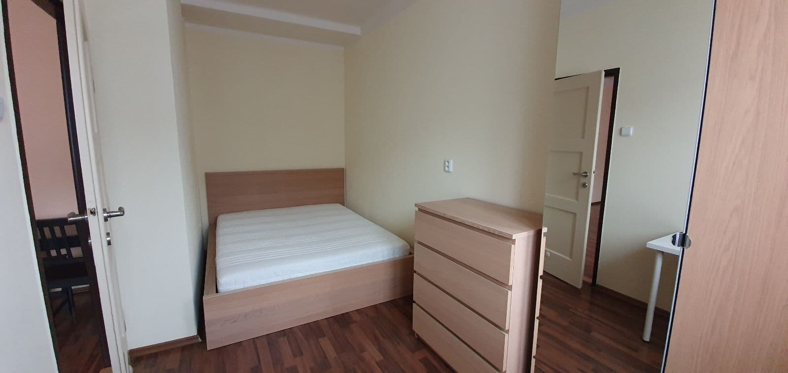 Pronájem bytu 2+kk 38 m², Humpolecká, Praha, Praha Pronájem bytu 2+kk 38 m², Humpolecká, Praha, Praha