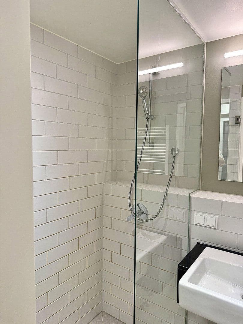 Pronájem bytu 1+1 25 m², Berlin, Berlín Pronájem bytu 1+1 25 m², Berlin, Berlín