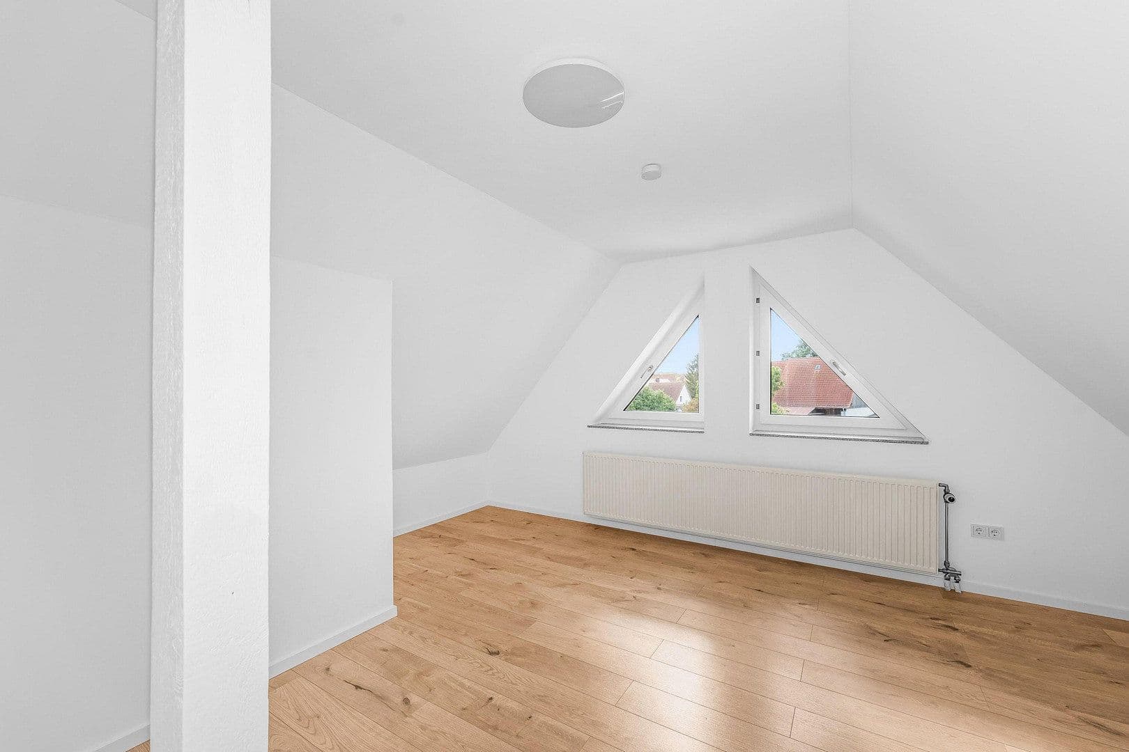 Prodej bytu 5+1 155 m², Am Gemeindeweiher 9, Herzogenaurach, Bavorsko Prodej bytu 5+1 155 m², Am Gemeindeweiher 9, Herzogenaurach, Bavorsko