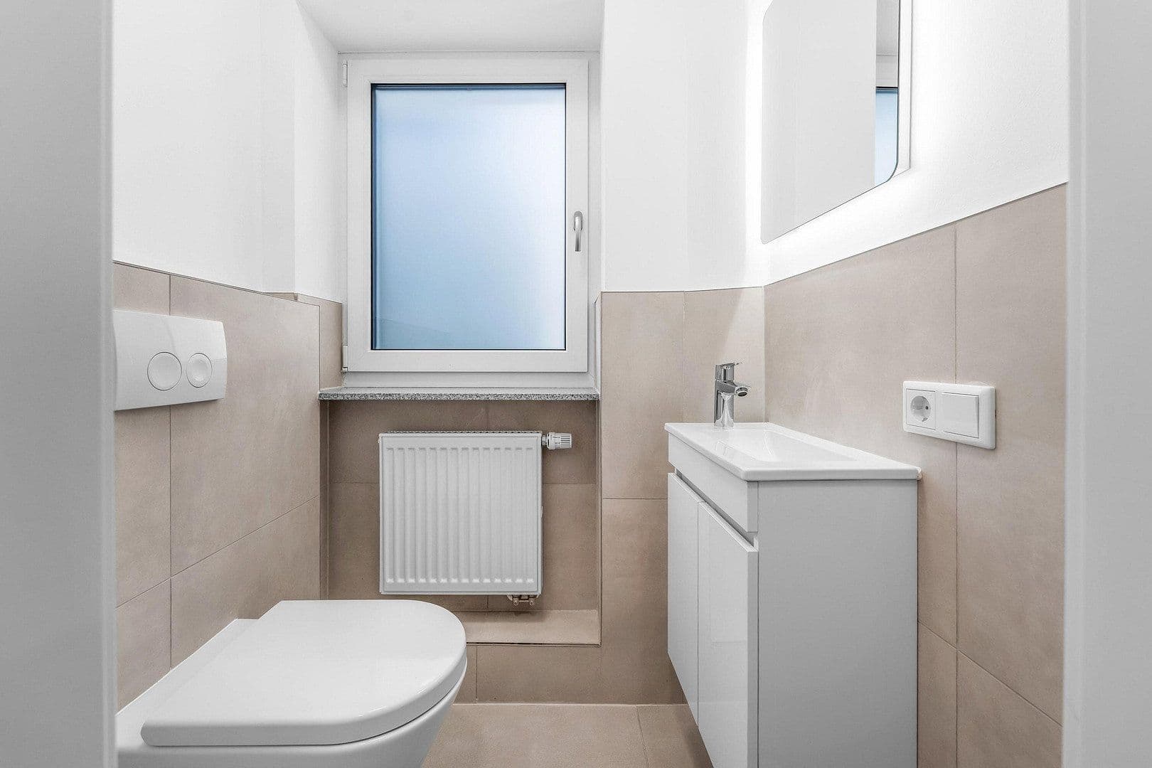 Prodej bytu 4+1 115 m², Am Gemeindeweiher 9, Herzogenaurach, Bavorsko Prodej bytu 4+1 115 m², Am Gemeindeweiher 9, Herzogenaurach, Bavorsko