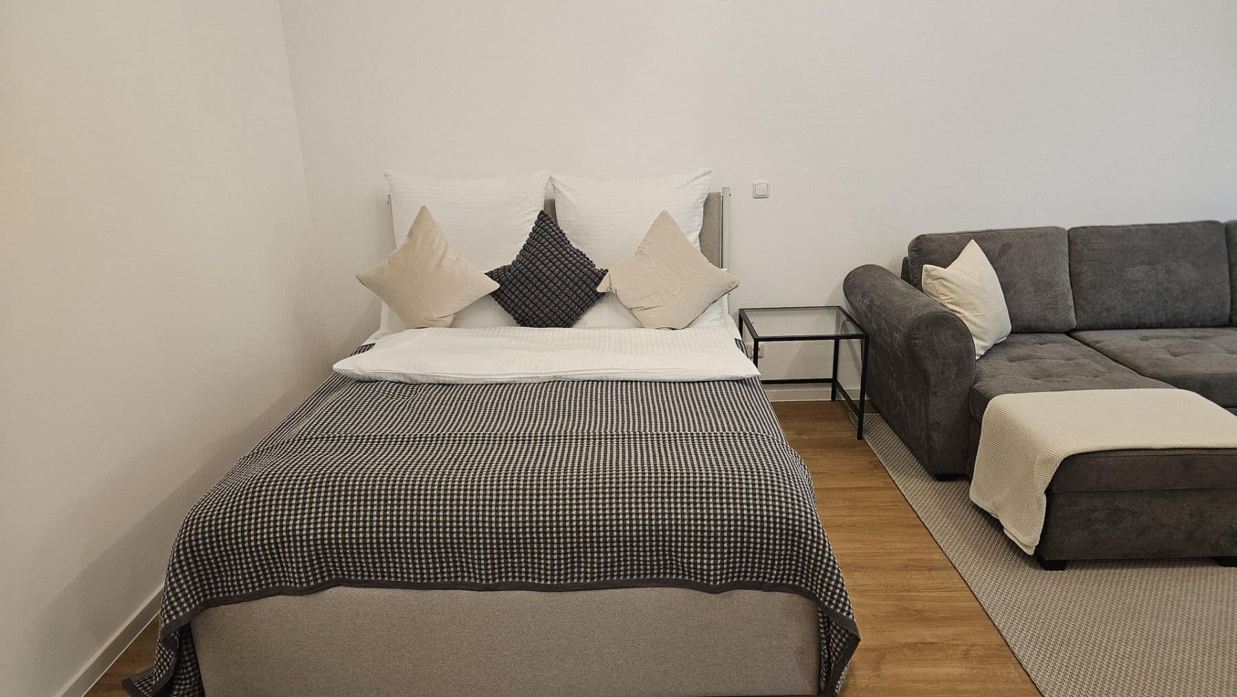 Pronájem bytu 1+1 43 m², Langen, Hessen Pronájem bytu 1+1 43 m², Langen, Hessen