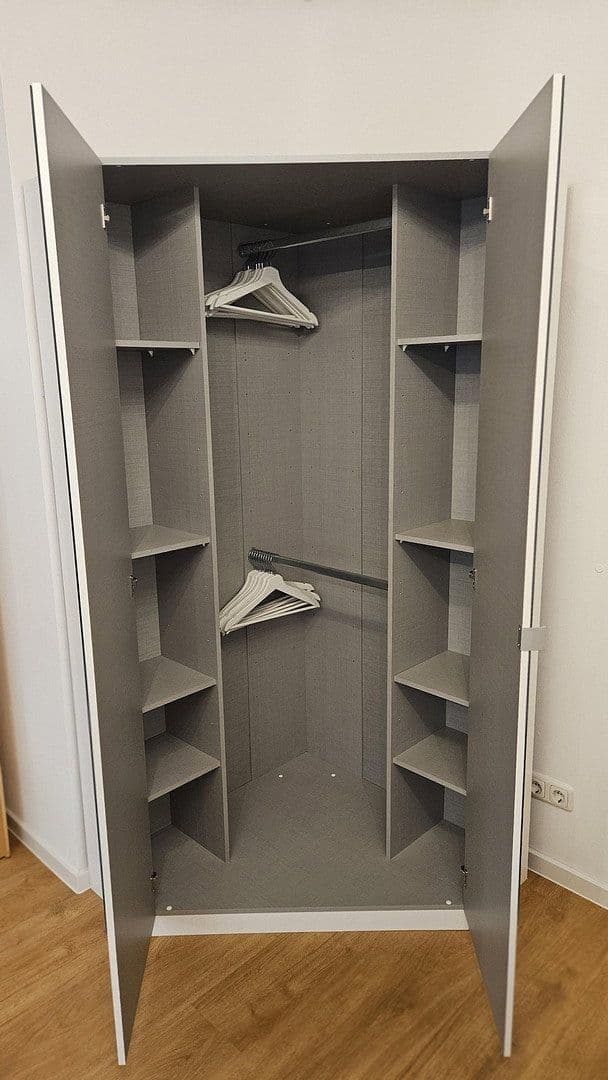 Pronájem bytu 1+1 43 m², Langen, Hessen Pronájem bytu 1+1 43 m², Langen, Hessen
