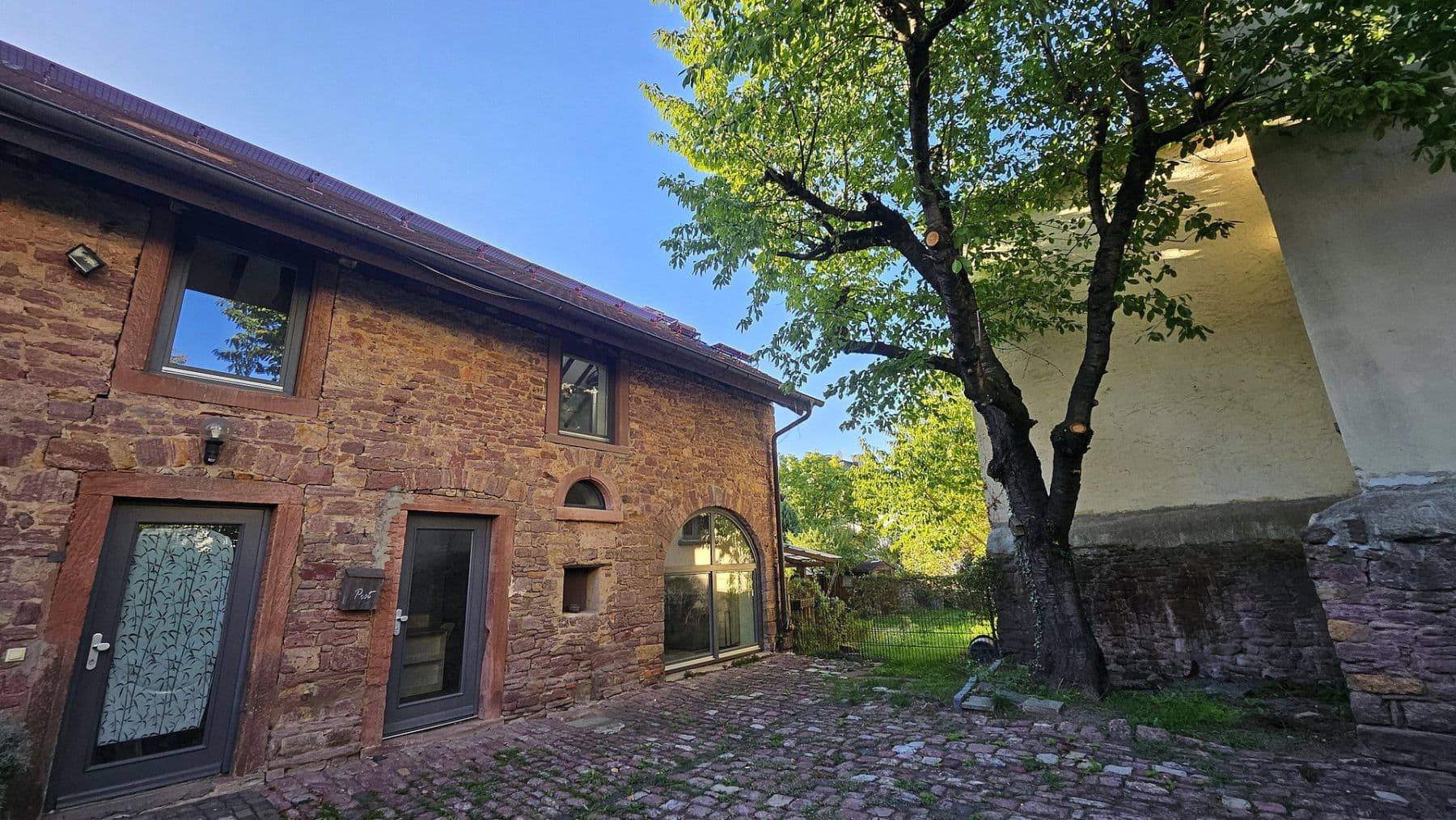 Pronájem bytu 1+1 43 m², Langen, Hessen Pronájem bytu 1+1 43 m², Langen, Hessen