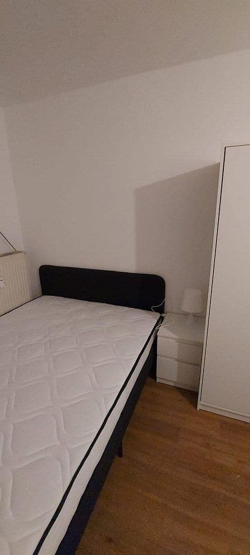 Prodej bytu 4+1 80 m², Leonberg, Bádensko-Württembersko Prodej bytu 4+1 80 m², Leonberg, Bádensko-Württembersko