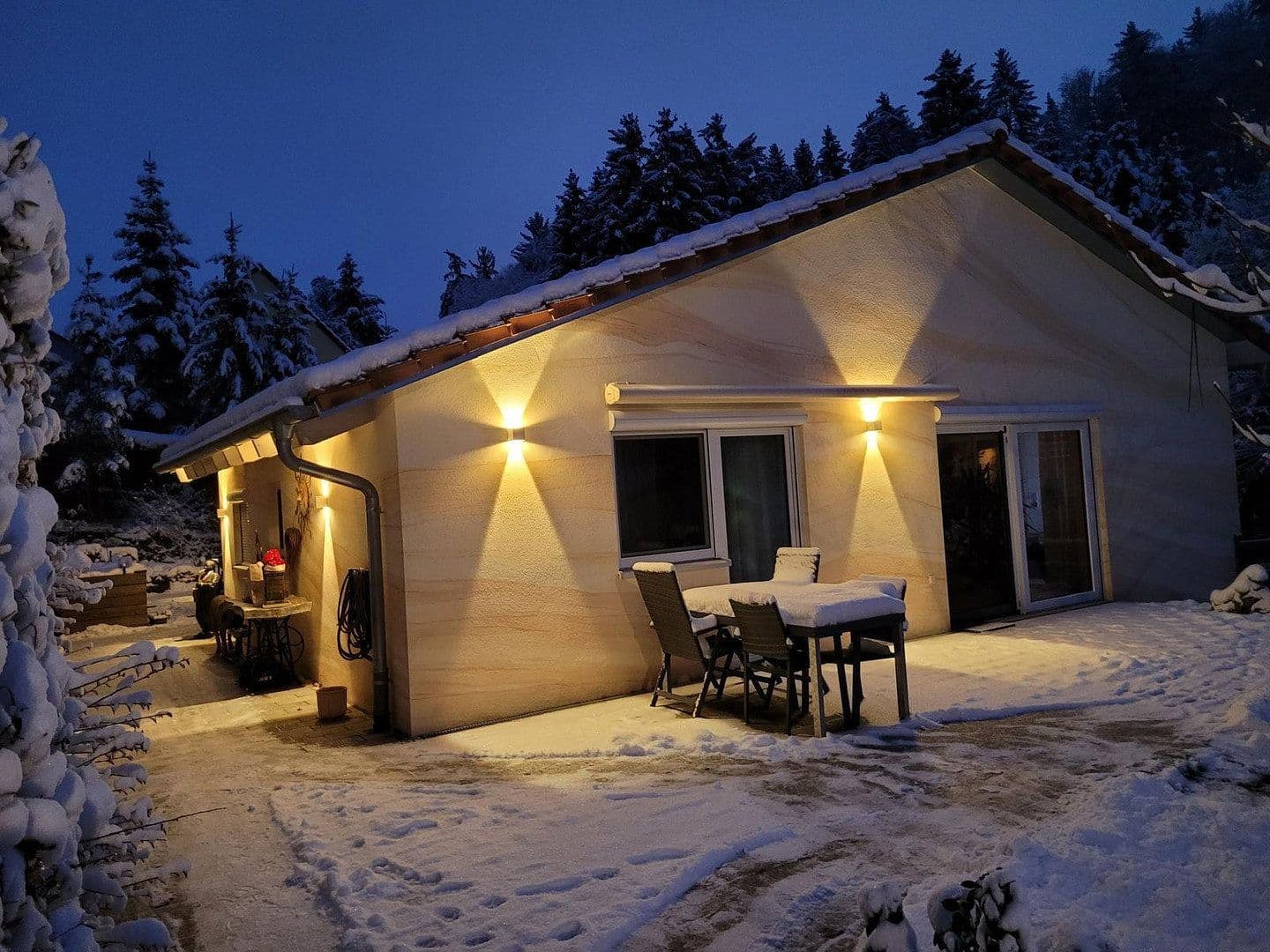 Prodej domu 138 m², pozemek 700 m², Wallersdorf, Bavorsko Prodej domu 138 m², pozemek 700 m², Wallersdorf, Bavorsko