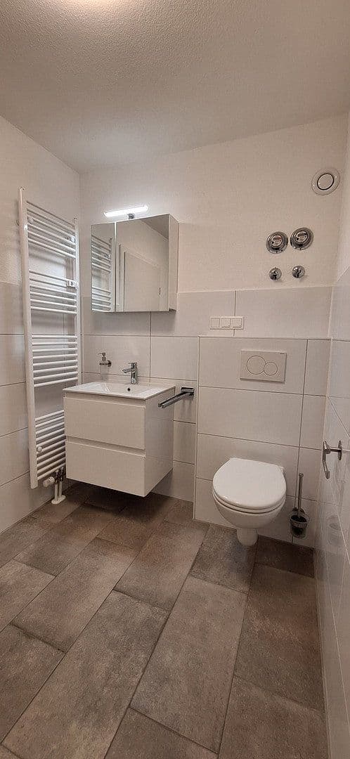 Prodej bytu 2+1 45 m², Weinheim, Bádensko-Württembersko Prodej bytu 2+1 45 m², Weinheim, Bádensko-Württembersko