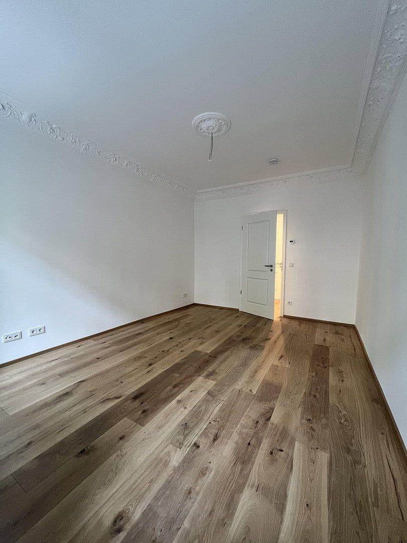 Pronájem bytu 3+1 72 m², Ludwigstraße 96, Leipzig, Sasko Pronájem bytu 3+1 72 m², Ludwigstraße 96, Leipzig, Sasko