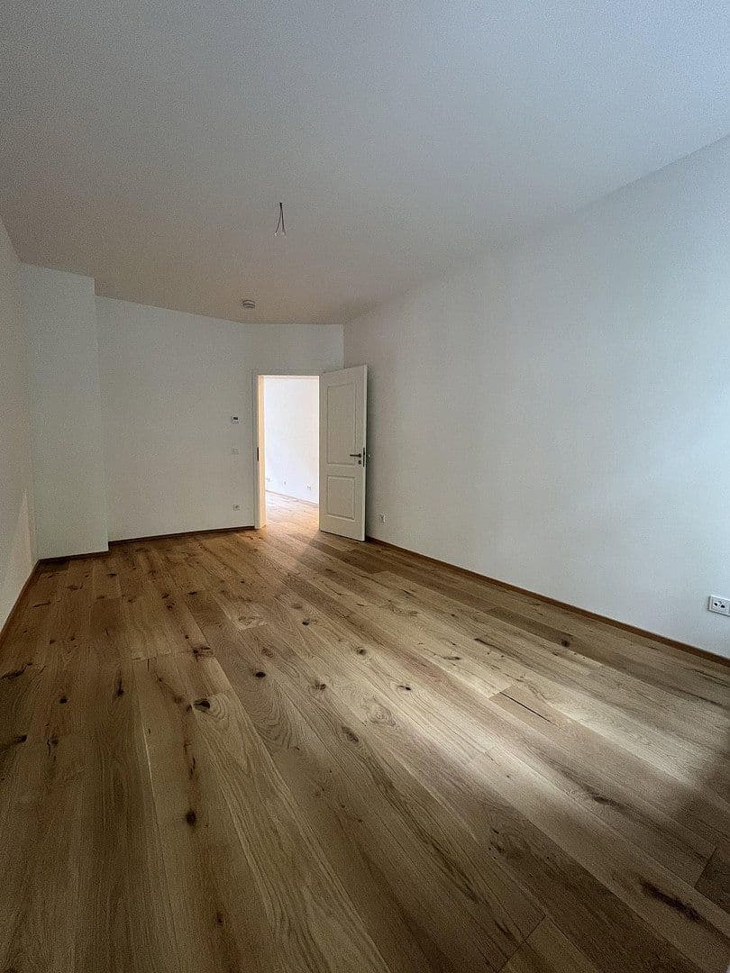 Pronájem bytu 3+1 72 m², Ludwigstraße 96, Leipzig, Sasko Pronájem bytu 3+1 72 m², Ludwigstraße 96, Leipzig, Sasko