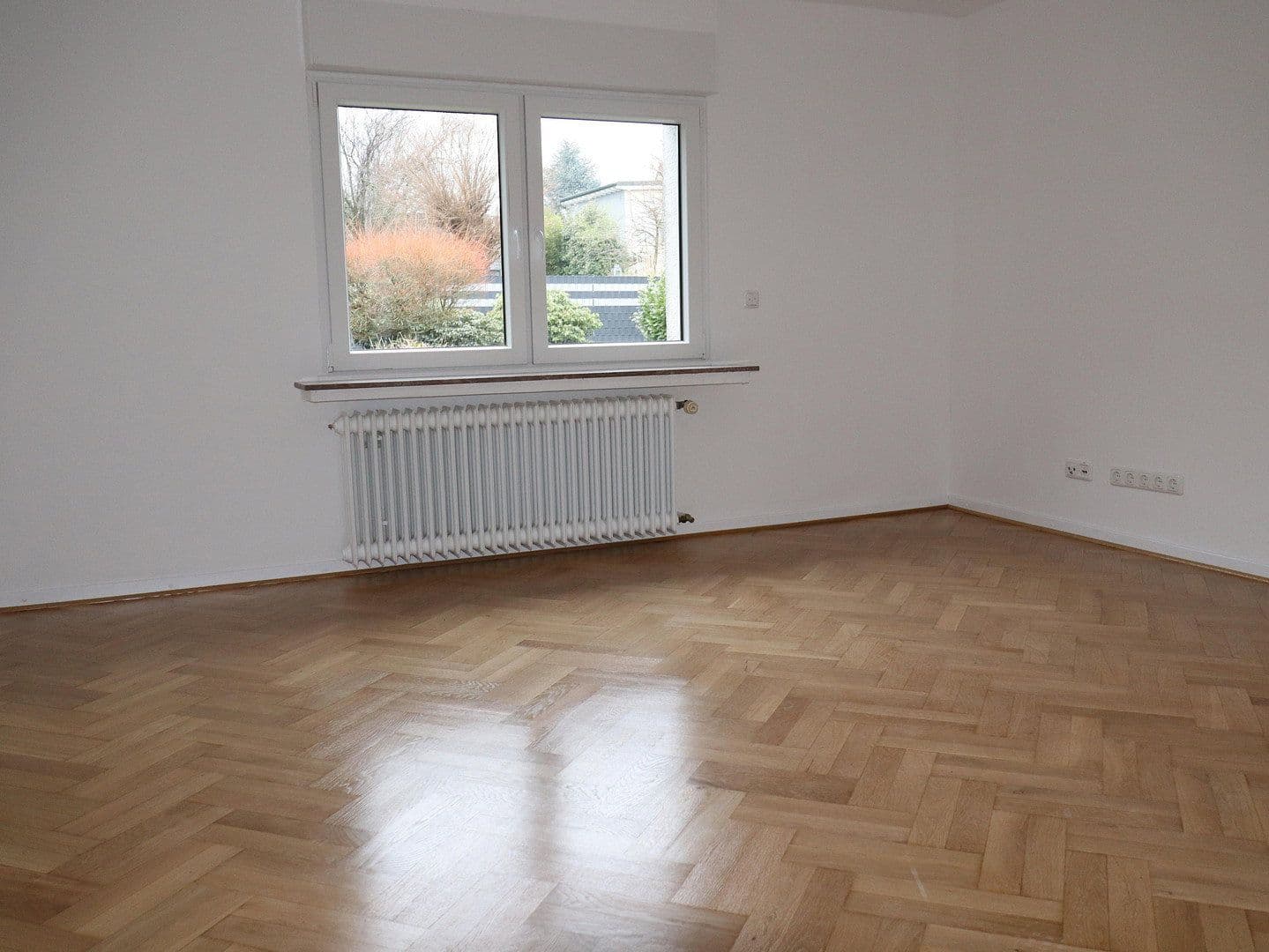 Pronájem domu 130 m², pozemek 725 m², Bochum, Severní Porýní-Vestfálsko Pronájem domu 130 m², pozemek 725 m², Bochum, Severní Porýní-Vestfálsko