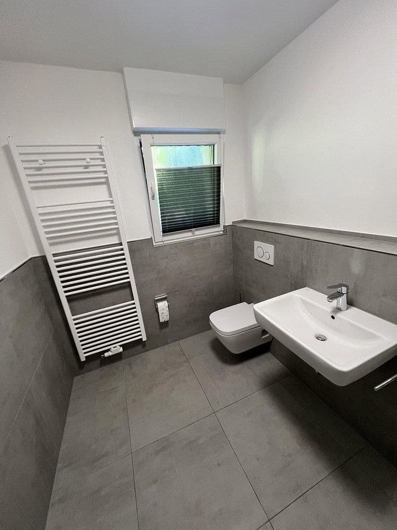Pronájem domu 130 m², pozemek 725 m², Bochum, Severní Porýní-Vestfálsko Pronájem domu 130 m², pozemek 725 m², Bochum, Severní Porýní-Vestfálsko