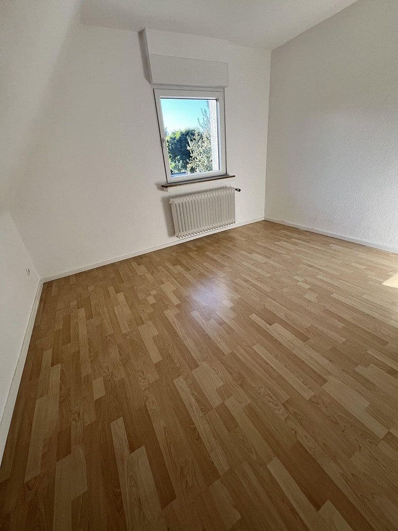 Pronájem domu 130 m², pozemek 725 m², Bochum, Severní Porýní-Vestfálsko Pronájem domu 130 m², pozemek 725 m², Bochum, Severní Porýní-Vestfálsko