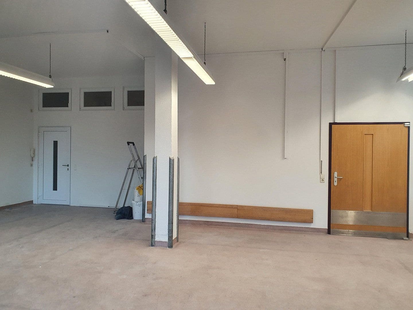 Pronájem kanceláře 291 m², Postplatz 6, Altensteig, Bádensko-Württembersko Pronájem kanceláře 291 m², Postplatz 6, Altensteig, Bádensko-Württembersko