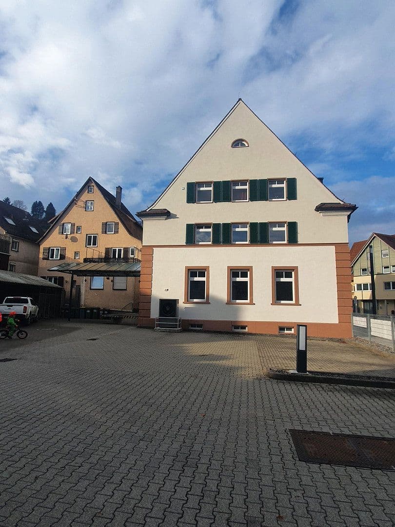 Pronájem kanceláře 291 m², Postplatz 6, Altensteig, Bádensko-Württembersko Pronájem kanceláře 291 m², Postplatz 6, Altensteig, Bádensko-Württembersko